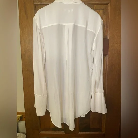 Equipment Femme White Silk Blouse Brand NEW! - Picture 10 of 11